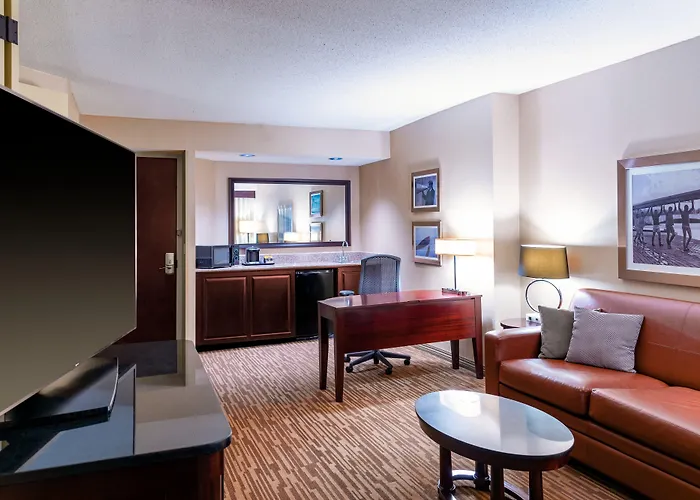 The Capital Hotel 4*